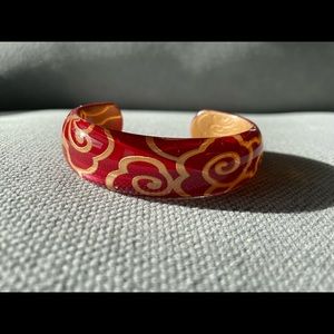 Resin Cuff Bracelet / Asian Cloud Pattern